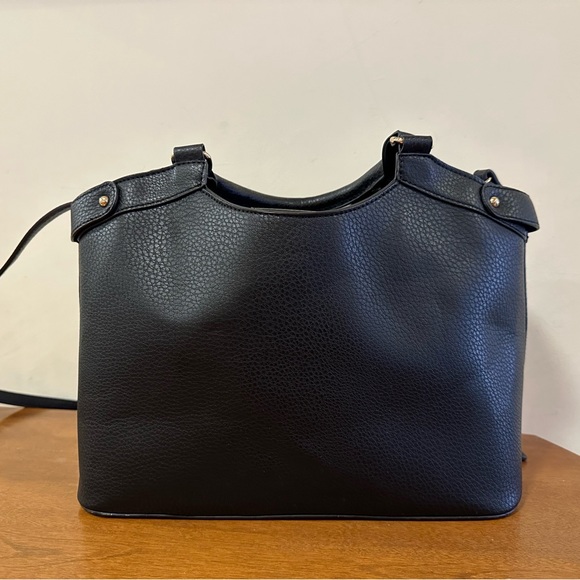 Anne Klein Medium Black Bag - Picture 2 of 10